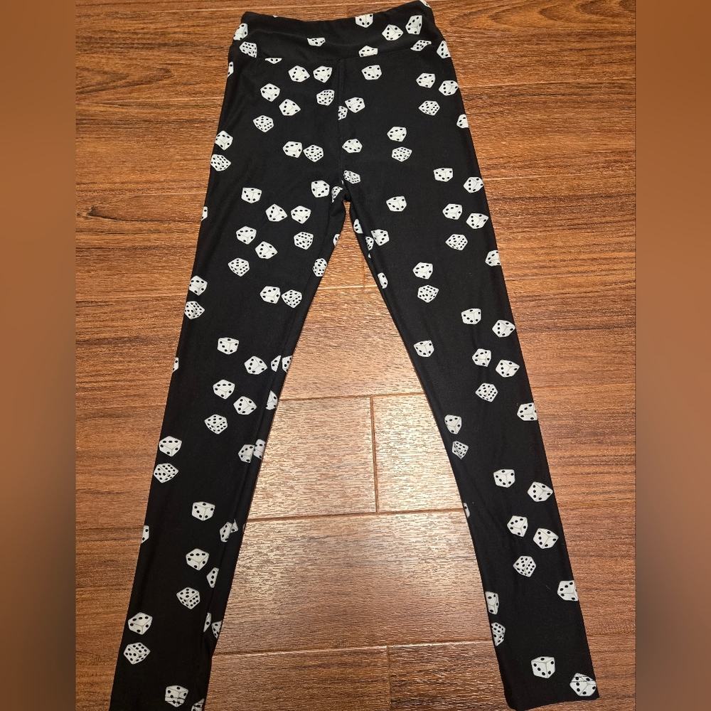 Lularoe Tween Dice Print Leggings NWOT